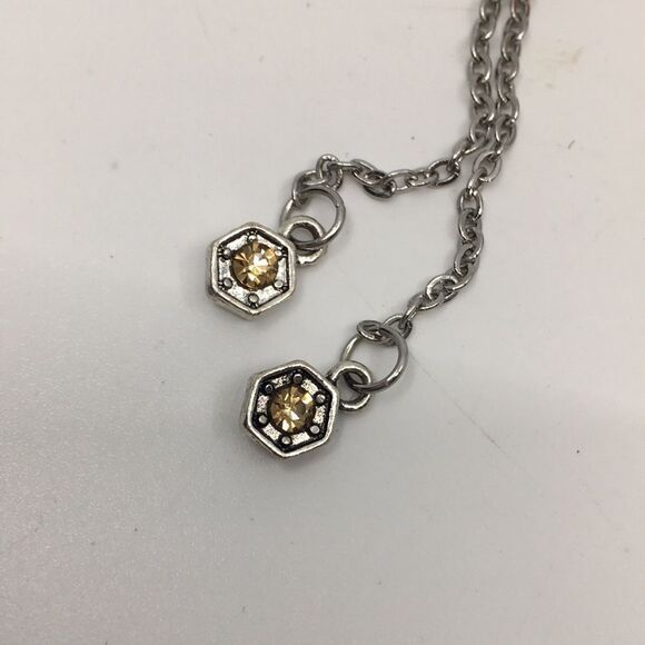 NEW Dainty Silver Tone Honey Bee Chain Bracelet and Earrings - Picture 4 of 13